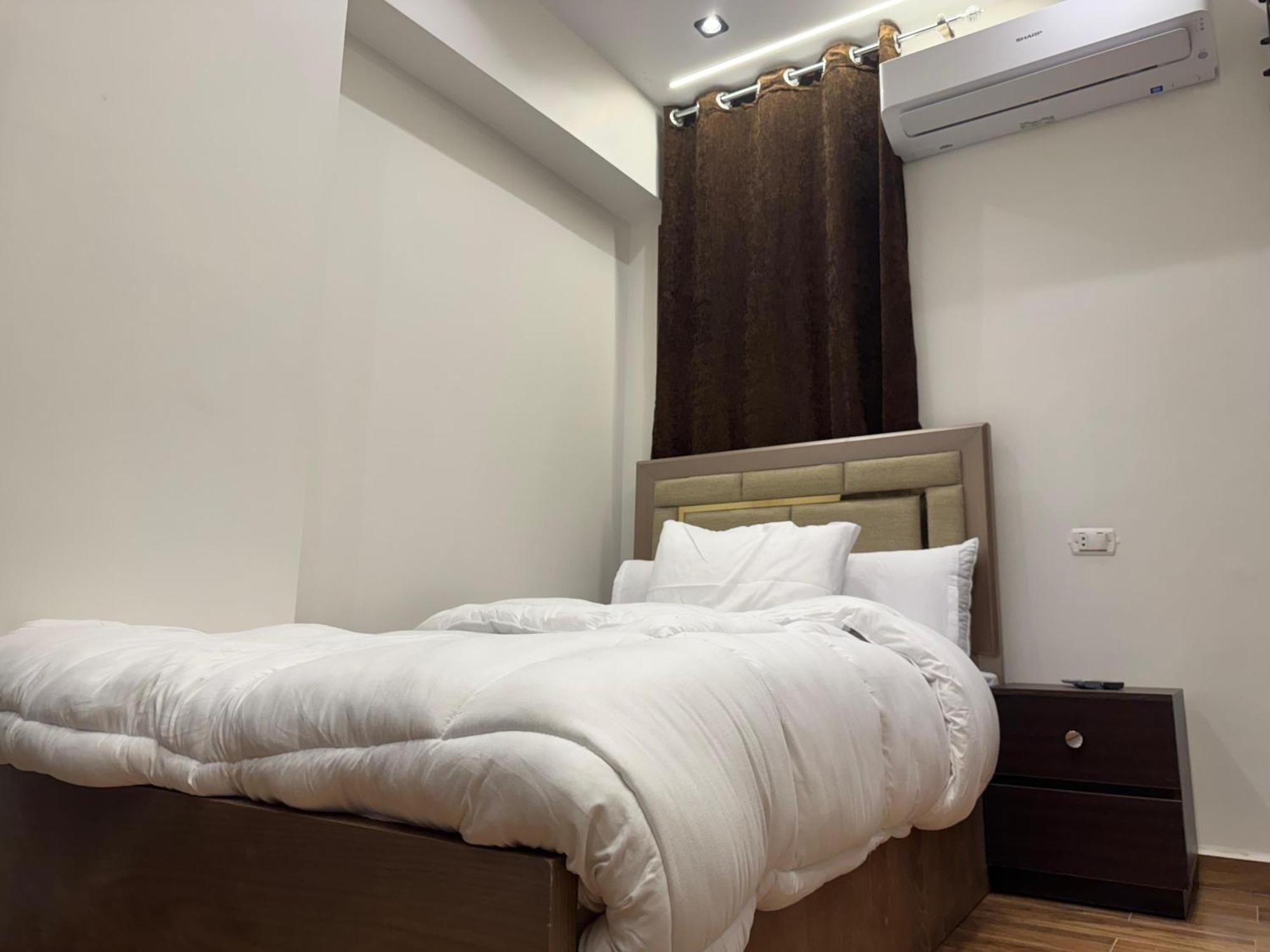New White Pyramids Inn Ghatati Exterior foto