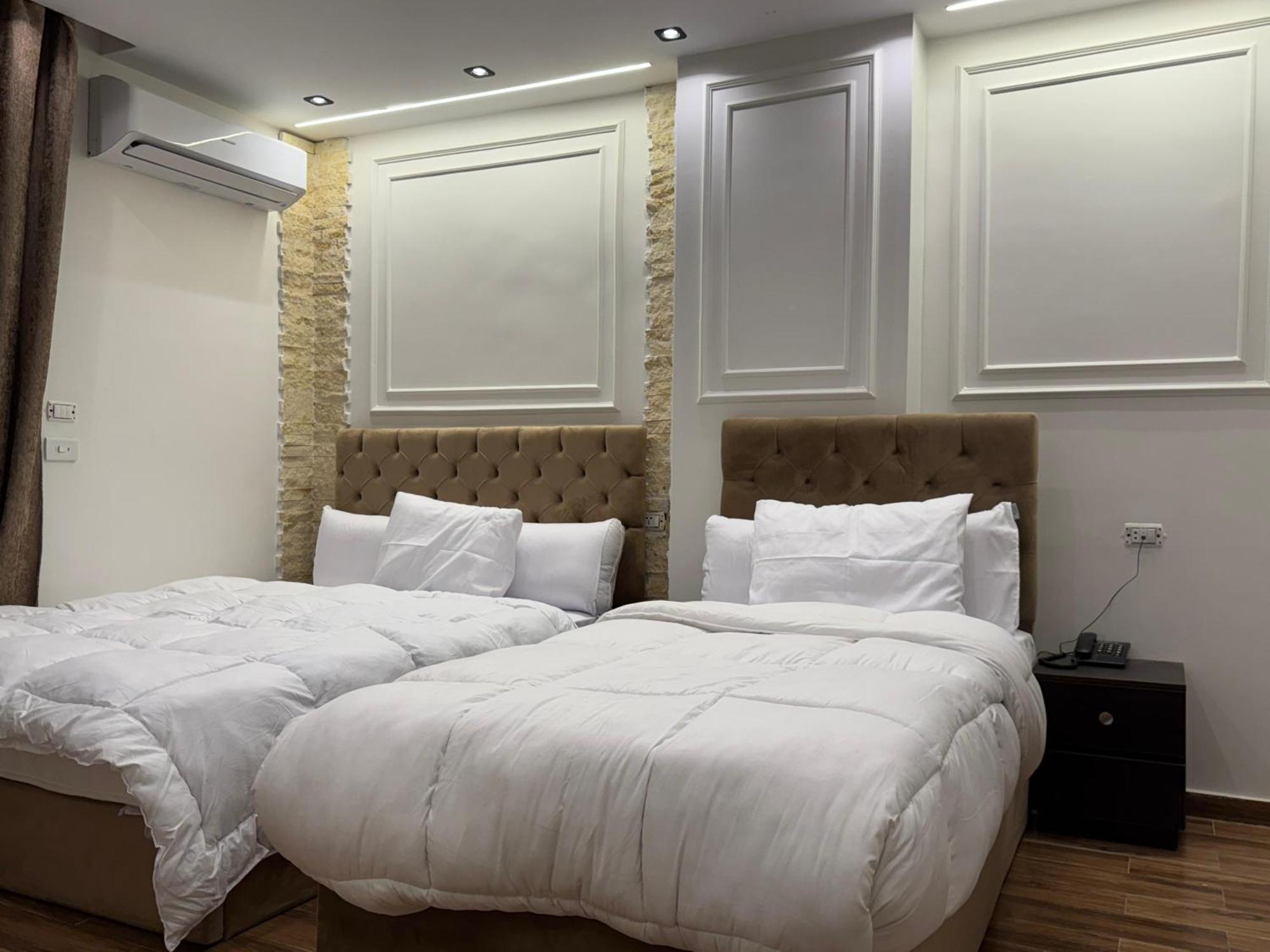 New White Pyramids Inn Ghatati Exterior foto